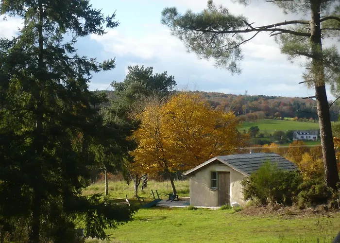 maisonnette écologique isolée en botte de paille