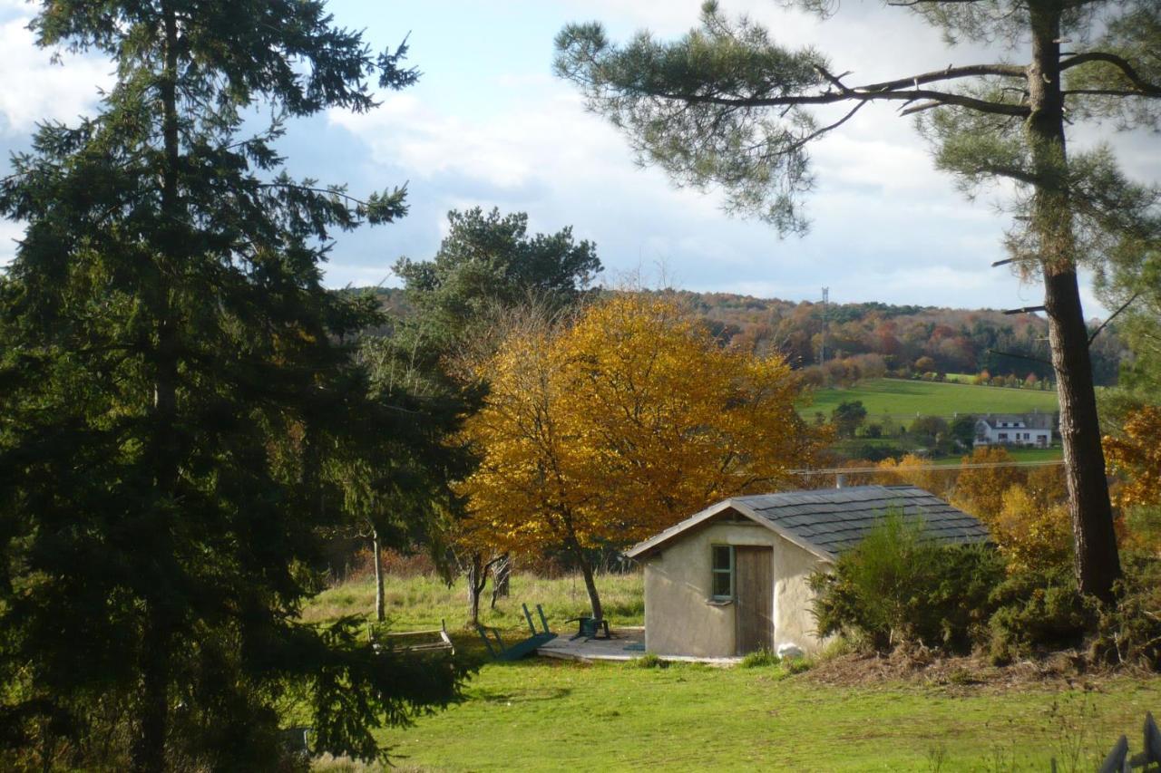 Maisonnette Ecologique Isolee En Botte De Paille Apartment *